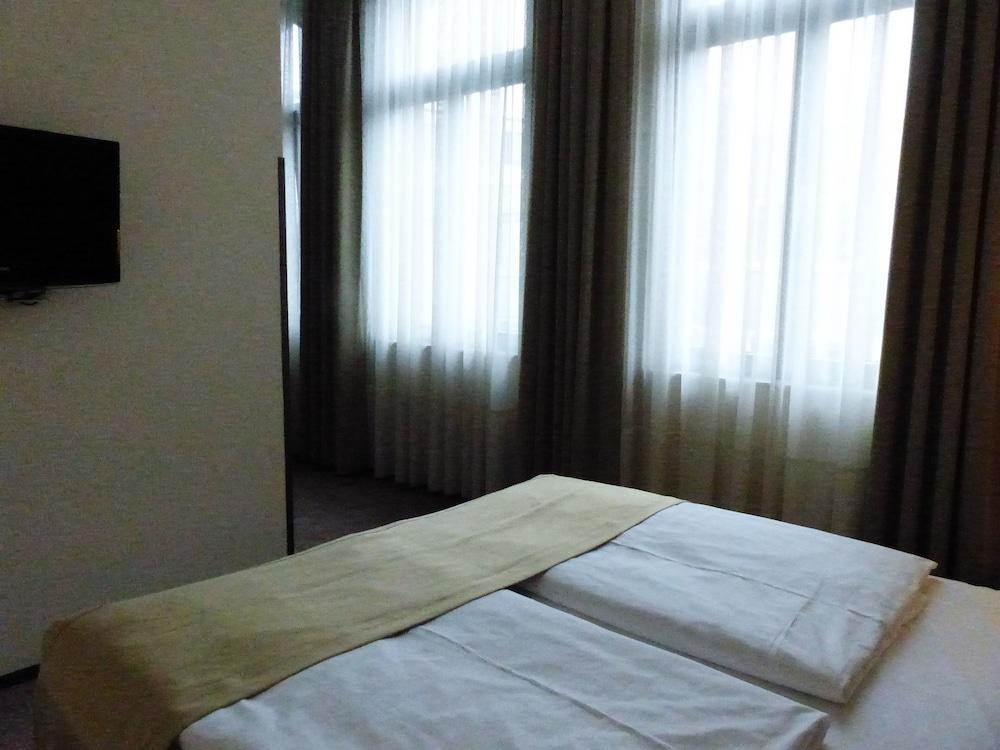 Grand Palace Hotel Hannover Exterior photo