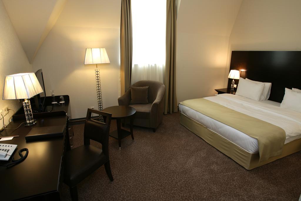 Grand Palace Hotel Hannover Exterior photo